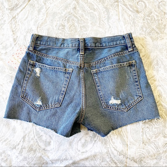 FREE PEOPLE Sophia Cutoff Denim Shorts 25 NWT - Picture 9 of 10